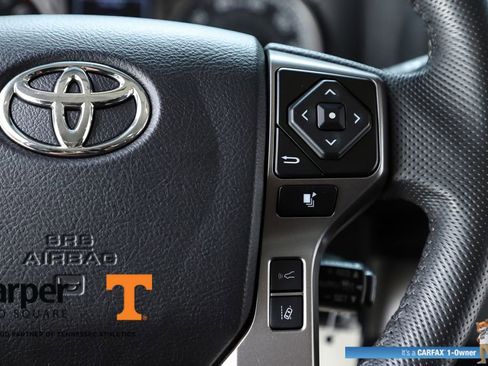 Used 2022 Toyota Tacoma SR5 image 22