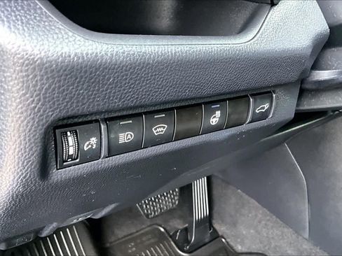 Used 2023 Toyota RAV4 XLE w/ Convenience Package AWD/4WD image 33