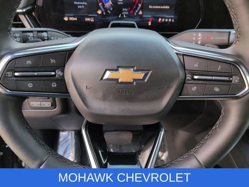 Certified 2025 Chevrolet Tahoe Premier AWD/4WD image 12