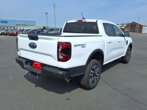 Used 2024 Ford Ranger Lariat w/ Trailer Tow Package image 6