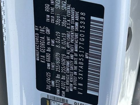 Used 2026 Kia EV9 Light RWD image 38