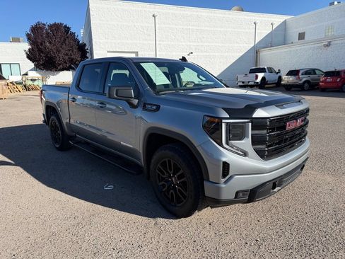 Used 2025 GMC Sierra 1500 Elevation AWD/4WD image 3