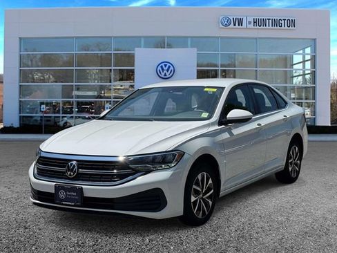 Certified 2023 Volkswagen Jetta S FWD image 4