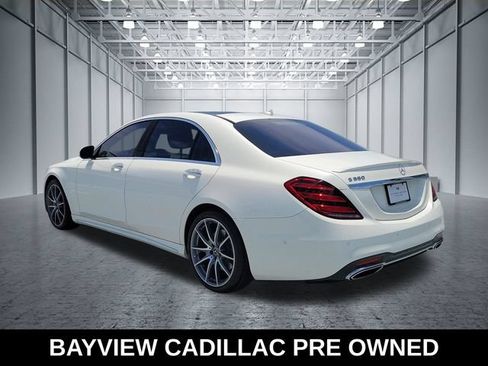 Used 2019 Mercedes-Benz S 560 Sedan image 3