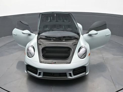 Certified 2025 Porsche 911 Carrera S RWD image 28