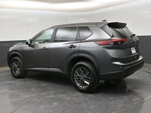 Used 2024 Nissan Rogue S AWD/4WD image 6