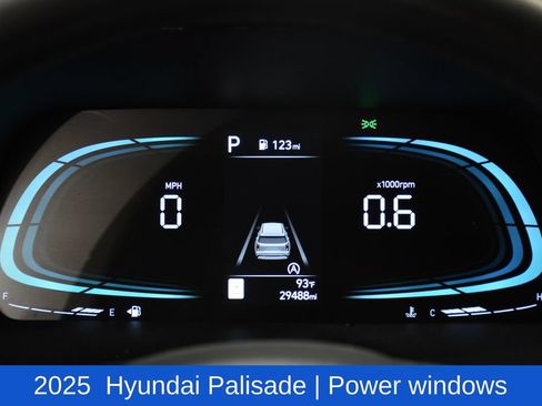 Used 2025 Hyundai Palisade SEL FWD image 11
