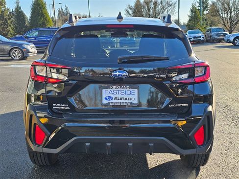 Used 2025 Subaru Crosstrek 2.0i Premium w/ Convenience Package #2 image 6