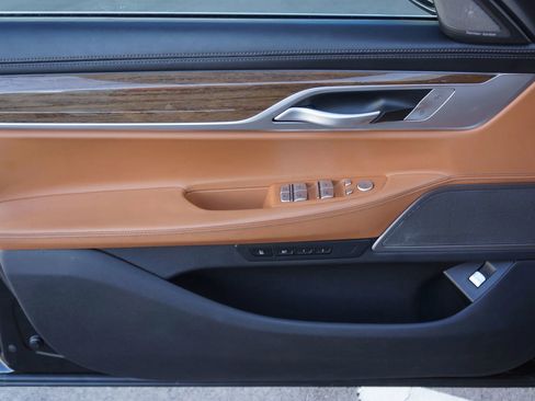 Used 2019 BMW 740e xDrive w/ Executive Package image 20