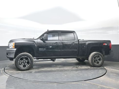 Used 2012 Chevrolet Silverado 2500 LTZ w/ Suspension Package, Off-Road AWD/4WD image 3