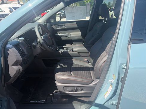 New 2026 Nissan Pathfinder Rock Creek w/ Rock Creek Premium Package AWD/4WD image 10