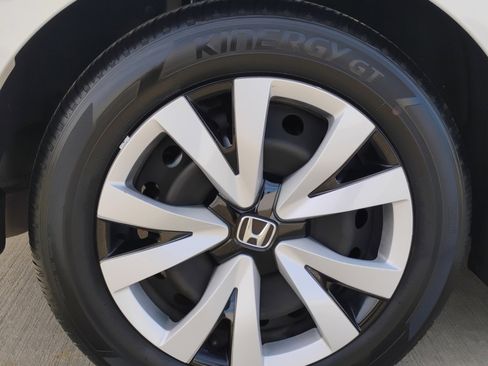 Certified 2023 Honda Civic LX image 23