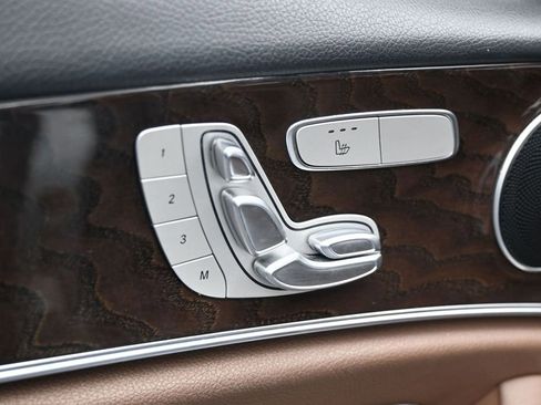 Used 2021 Mercedes-Benz E 450 4MATIC Sedan image 28