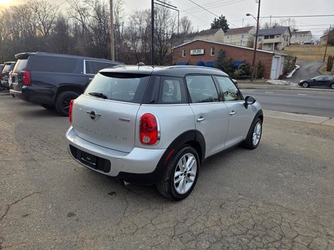 Used 2014 MINI Cooper Countryman w/ Premium Package image 5