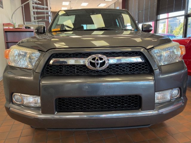 Used 2011 Toyota 4Runner SR5 AWD/4WD image 4