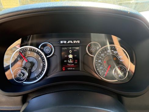 Used 2021 RAM 2500 Tradesman image 21