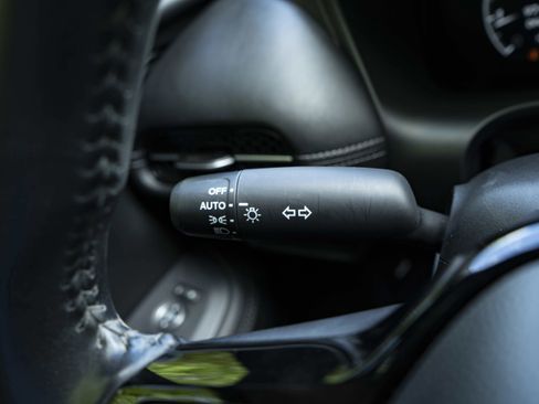 Used 2024 Honda HR-V EX-L image 23