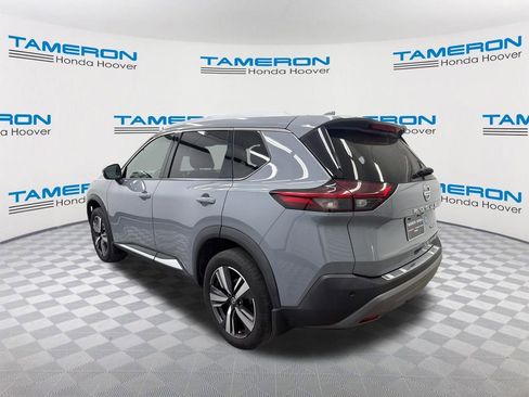 Used 2021 Nissan Rogue SL w/ Premium Package image 3