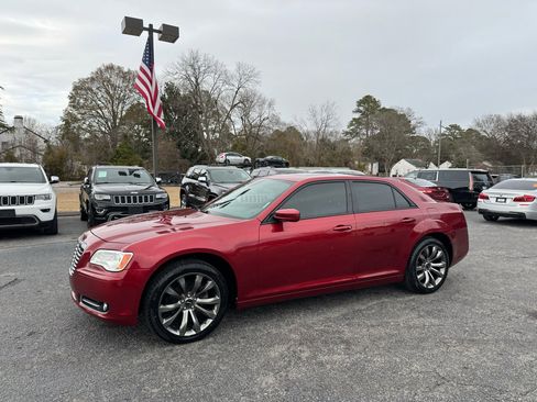 Used 2014 Chrysler 300 S w/ Light Group image 2