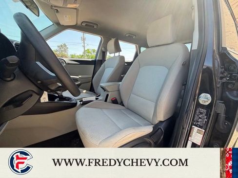 Used 2020 Kia Soul LX FWD image 22