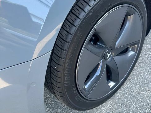 Used 2019 Tesla Model 3 RWD image 17