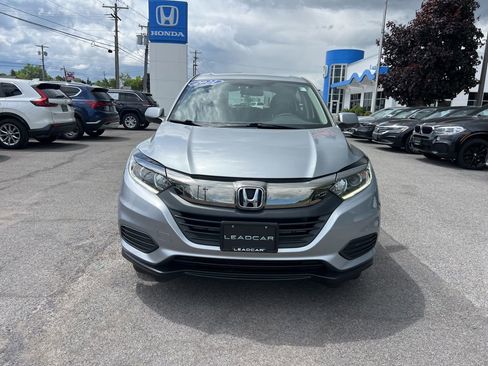 Used 2021 Honda HR-V LX image 8