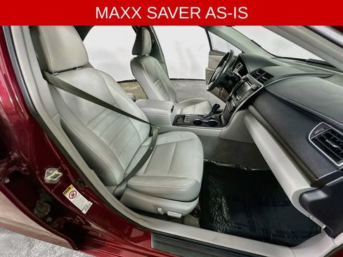 Used 2017 Toyota Camry XLE FWD image 11