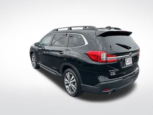 Used 2022 Subaru Ascent Limited image 3