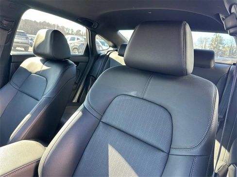 Used 2025 Honda Civic Sport image 17