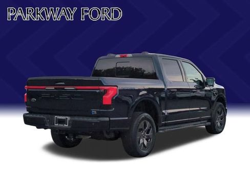 Used 2023 Ford F150 Lightning Lariat AWD/4WD image 5