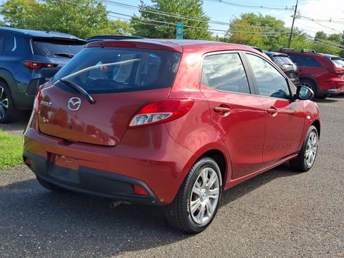 Used 2014 MAZDA MAZDA2 Sport FWD image 6