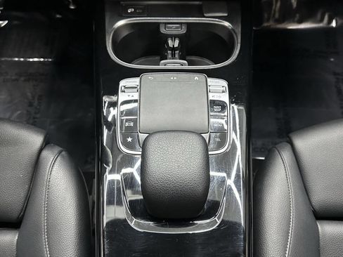 Used 2020 Mercedes-Benz A 220 A 220 4dr Sedan image 26