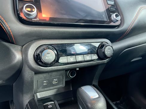 Used 2024 Nissan Kicks SR FWD image 24