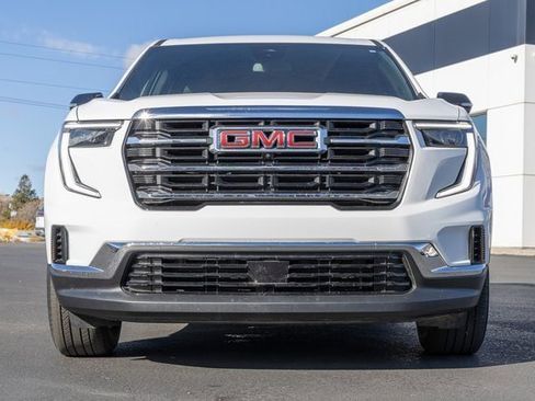 Used 2025 GMC Acadia Elevation image 30