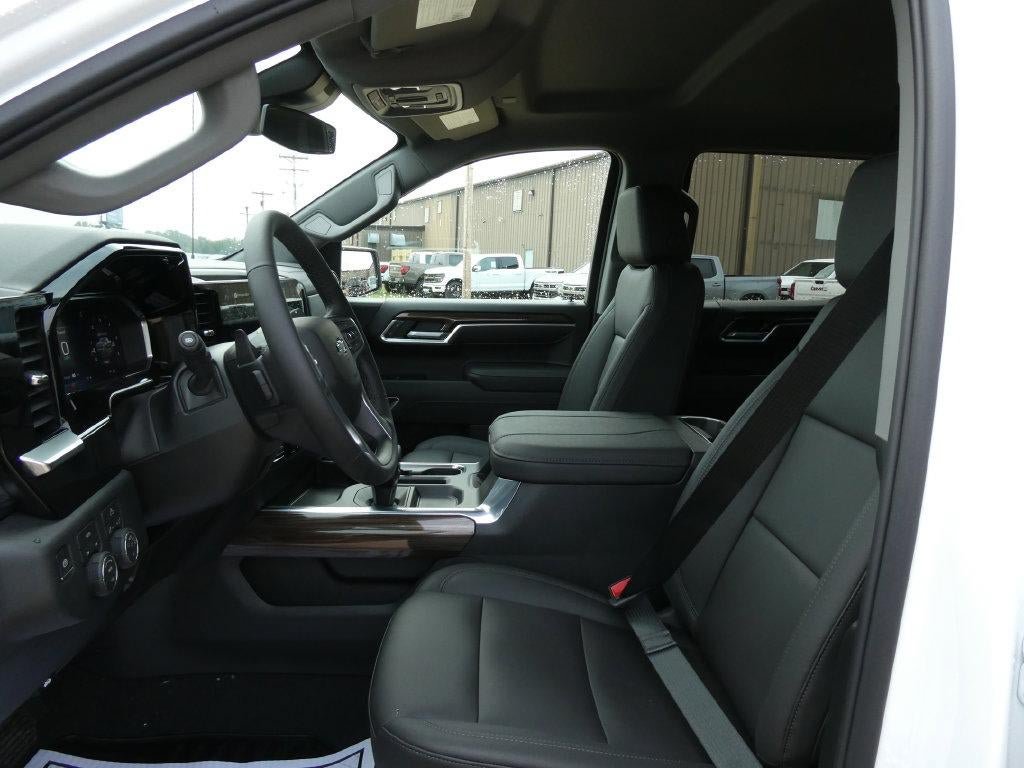 New 2026 Chevrolet Silverado 1500 RST w/ Convenience Package II AWD/4WD image 15