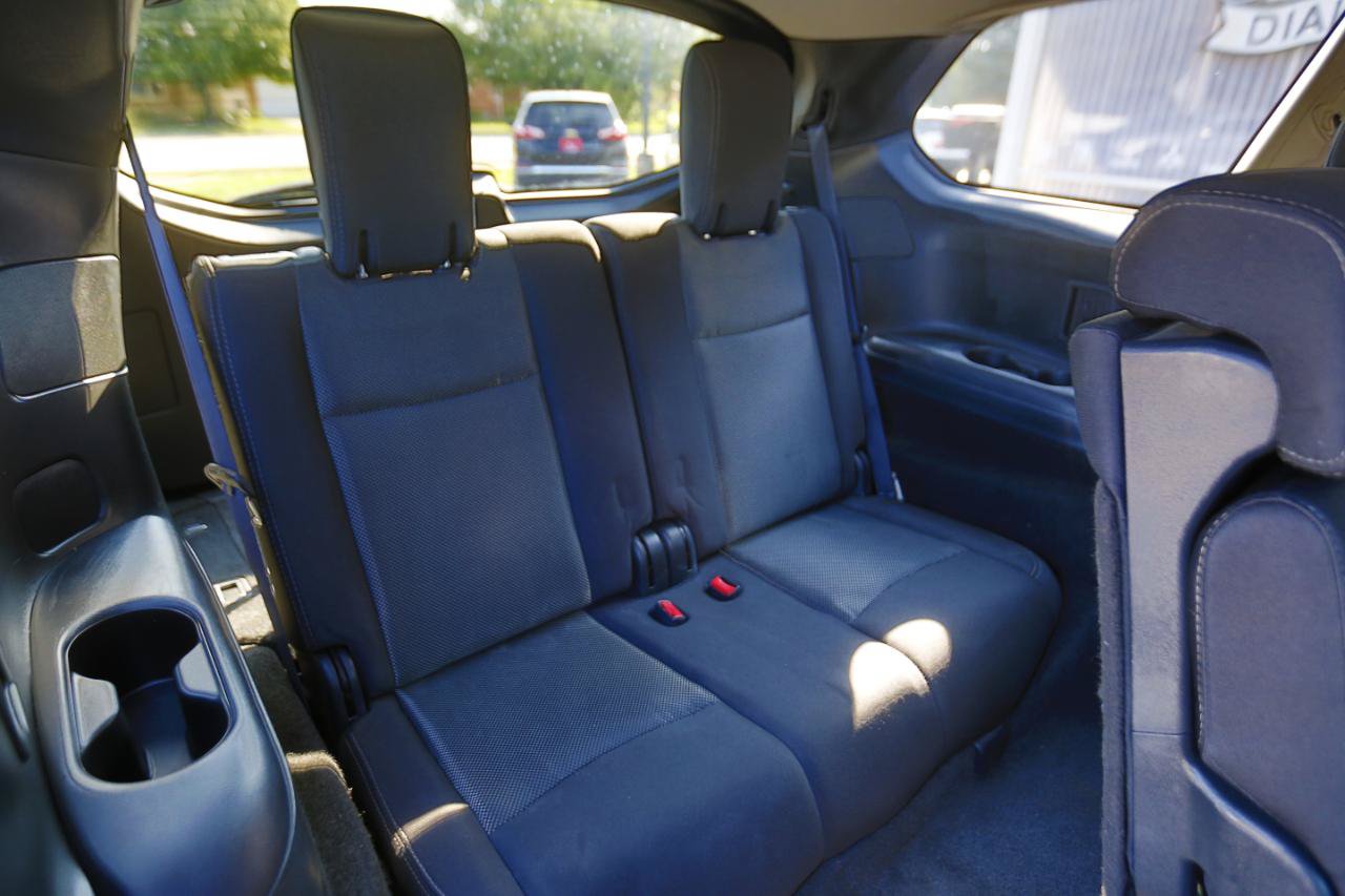 Used 2020 Nissan Pathfinder SV FWD image 17