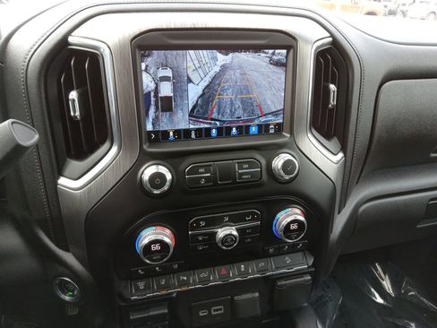 Used 2022 GMC Sierra 2500 Denali image 18