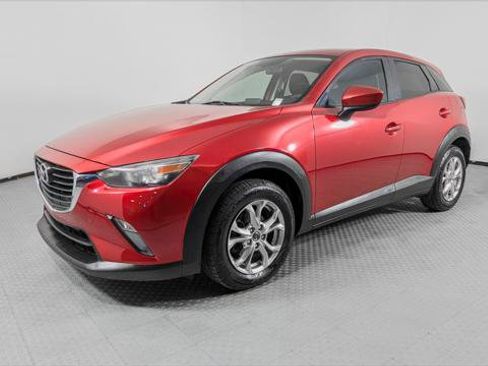 Used 2017 MAZDA CX-3 Sport FWD image 2