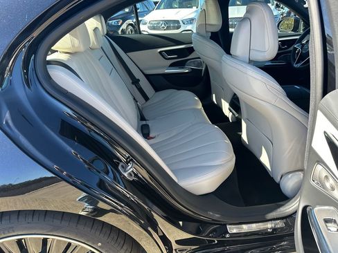 New 2026 Mercedes-Benz E 350 Sedan image 18