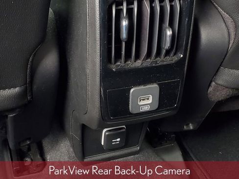 Used 2024 Jeep Compass Limited image 37