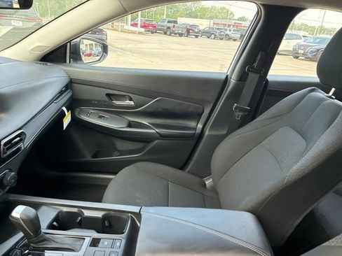 Used 2026 Nissan Sentra S w/ S Cold Weather Package image 16