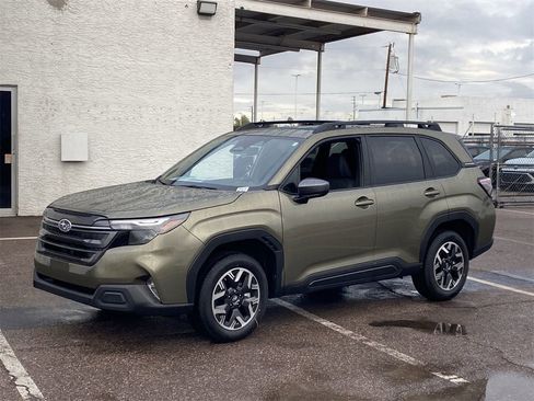 New 2026 Subaru Forester Premium image 3