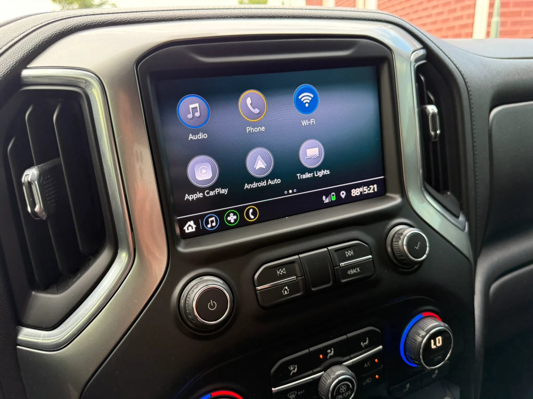 Used 2021 Chevrolet Silverado 1500 LT Trail Boss AWD/4WD image 18