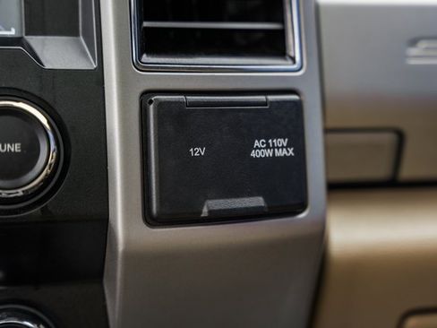 Used 2020 Ford F350 Lariat w/ Lariat Ultimate Package image 26