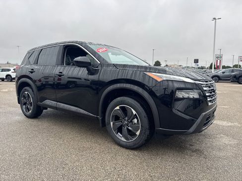 New 2026 Nissan Rogue SV w/ Cold Weather Package image 7