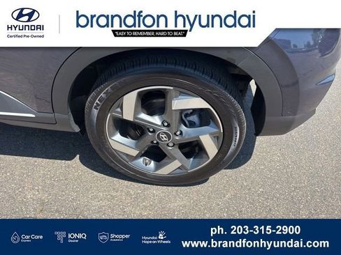Certified 2023 Hyundai Venue Limited FWD image 31