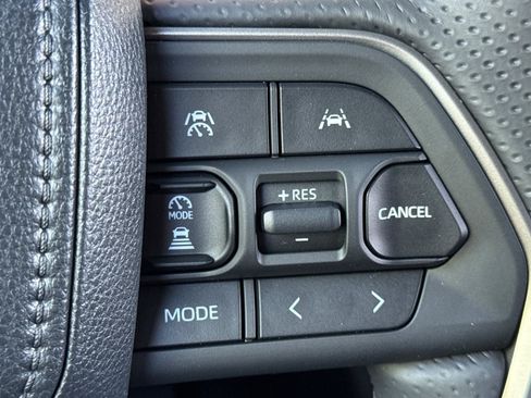 New 2026 Toyota 4Runner SR5 RWD image 28