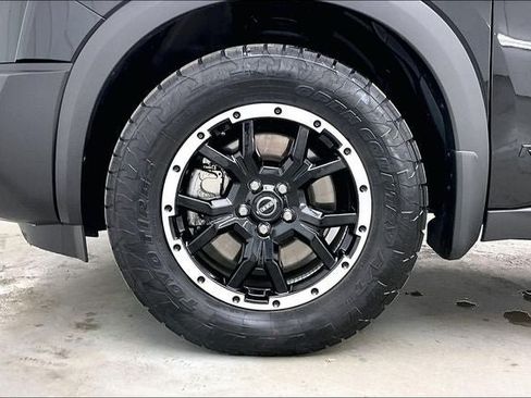 Used 2024 Nissan Pathfinder Rock Creek AWD/4WD image 10