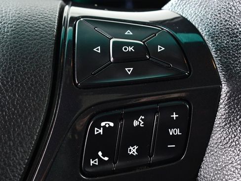 Used 2017 Ford Explorer XLT w/ Equipment Group 202A image 34