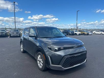 Certified 2024 Kia Soul LX w/ Option Group 015